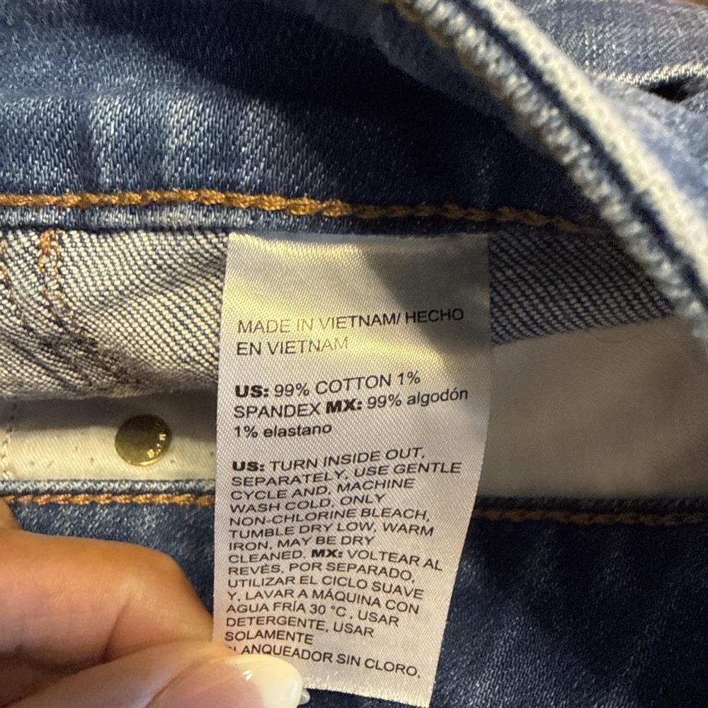 Chico's So Slimming High Rise Flare Jeans Size 2R Size 12 Medium Wash - Picture 9 of 9